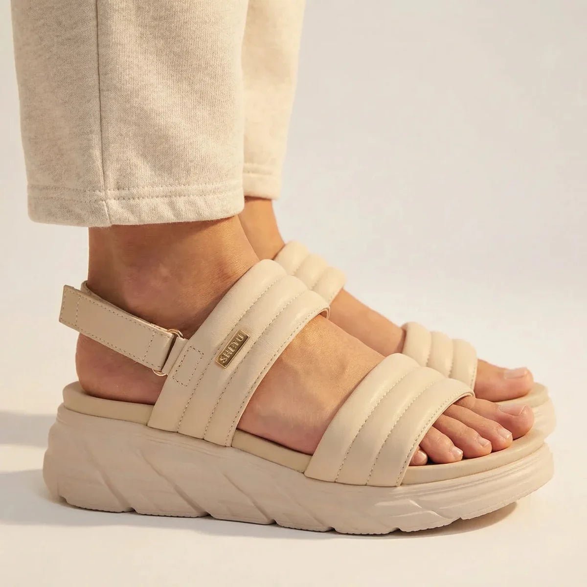 Align - Omega Walk - M275-Off-White-35