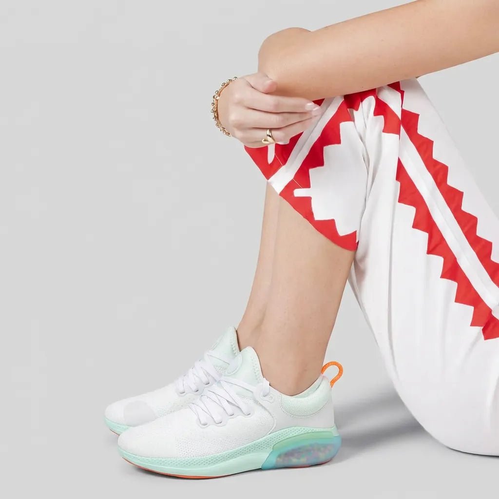 Solace 2.0 - Omega Walk - M170-WHITE-36