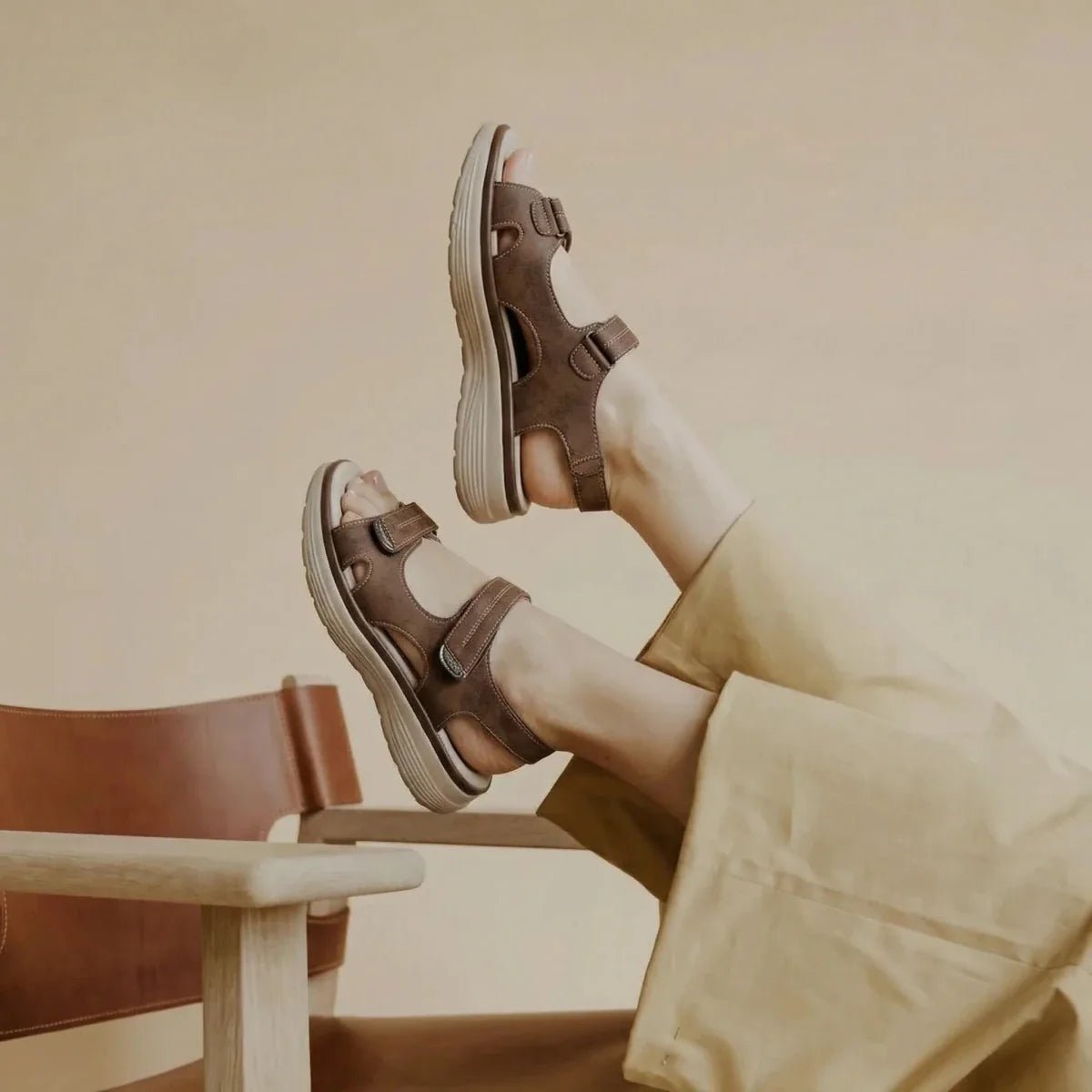 Journey - Omega Walk - M277-Brown-37