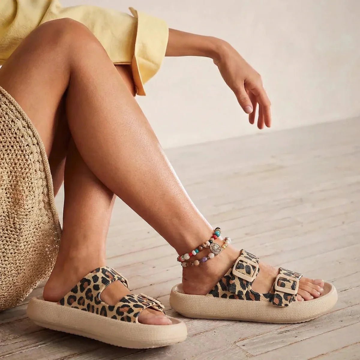 Vibe - Omega Walk - M282-Leopard-35-36