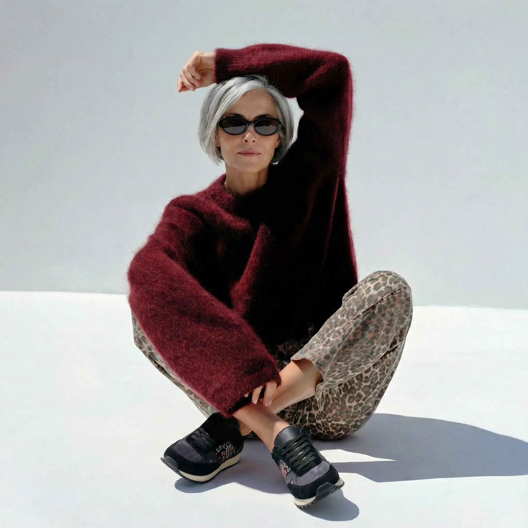 Novera - Omega Walk - Novera-Black-37