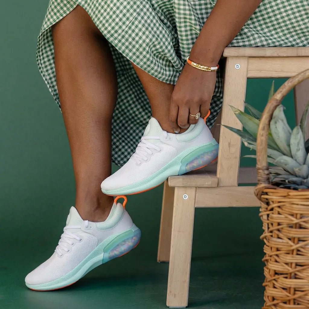 Solace 2.0 - Omega Walk - M170-WHITE-36