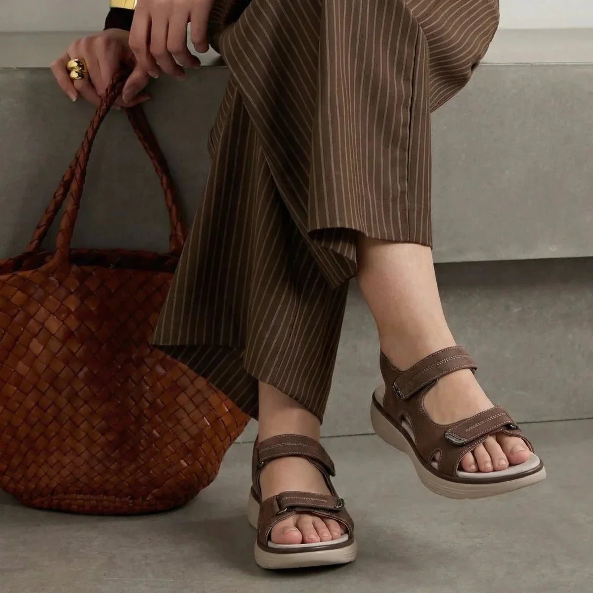 Journey - Omega Walk - M277-Brown-37