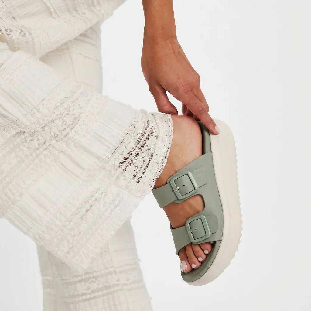 Soothe - Omega Walk - M279-Green-35